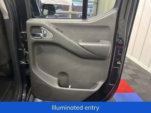 Used 2019 Nissan Frontier PRO-4X AWD/4WD image 14