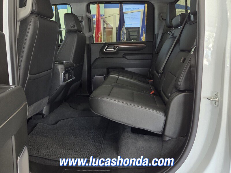 Used 2025 GMC Sierra 2500 Denali w/ Denali Reserve Package AWD/4WD image 8