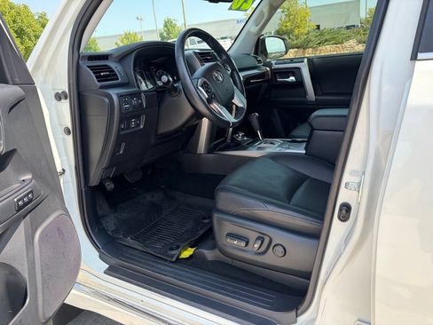 Used 2023 Toyota 4Runner Limited AWD/4WD image 16