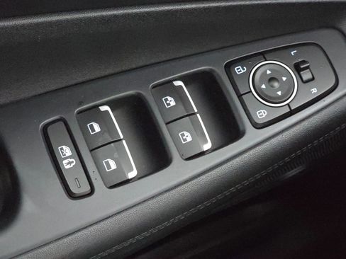 Used 2023 Hyundai Santa Fe XRT image 16