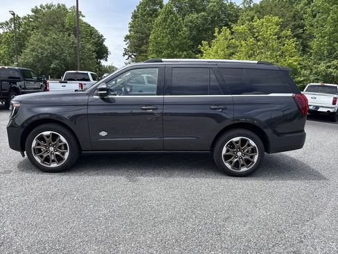 Used 2025 Ford Expedition King Ranch AWD/4WD image 4