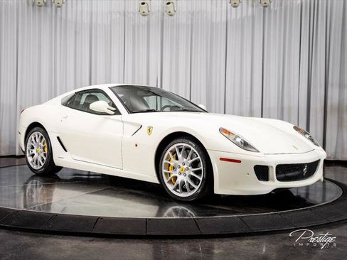 Used 2011 Ferrari 599 GTB Fiorano RWD image 19