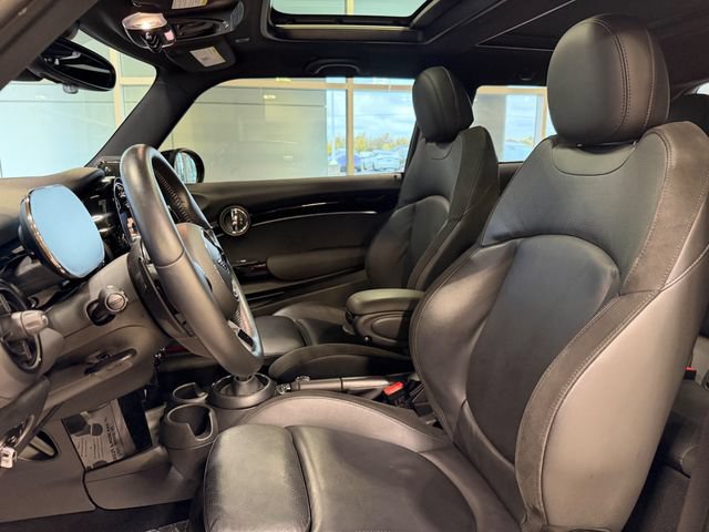 Used 2023 MINI Cooper S w/ Signature Upholstery Package FWD image 17