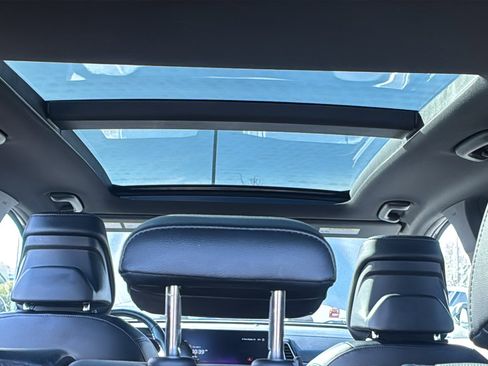 Used 2024 Kia Sportage X-Line w/ X-Line Premium Package image 18