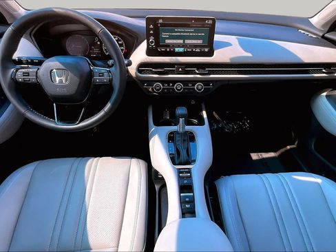 Used 2025 Honda HR-V EX-L image 16
