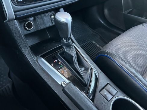 Used 2019 Toyota Corolla SE image 27