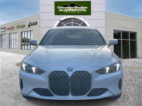 Used 2025 BMW 430i xDrive Coupe w/ Convenience Package image 2