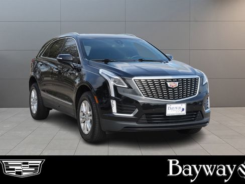 Used 2024 Cadillac XT5 Luxury FWD image 3