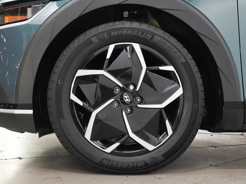 Certified 2024 Hyundai Ioniq 5 SEL AWD/4WD image 27