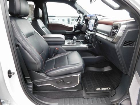 Used 2023 Ford F150 Lariat image 22