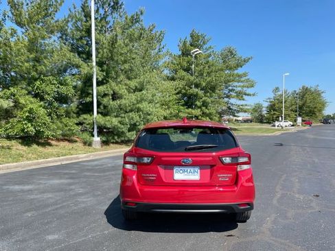 Used 2023 Subaru Impreza 2.0i Sport image 4