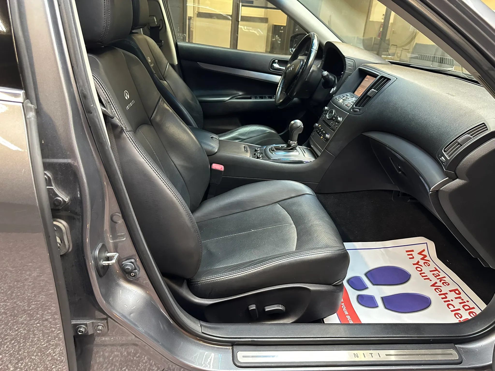 Used 2012 INFINITI G25 x AWD/4WD image 34