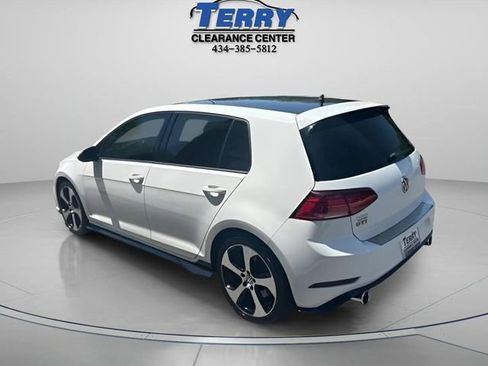 Used 2019 Volkswagen Golf 4-Door FWD image 4