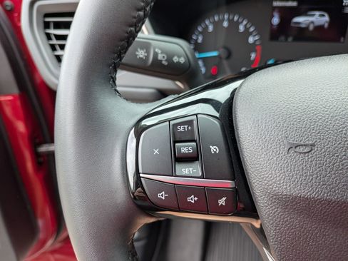 Certified 2022 Ford Escape SE w/ Convenience Package FWD image 18