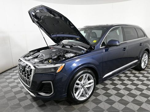 New 2025 Audi Q7 3.0T Premium Plus image 36