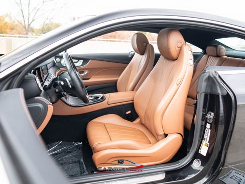 Used 2018 Mercedes-Benz E 400 4MATIC Coupe image 11