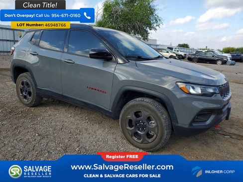 Used 2024 Jeep Compass Trailhawk AWD/4WD image 5