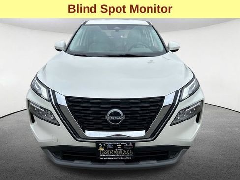 Used 2023 Nissan Rogue SV AWD/4WD image 4