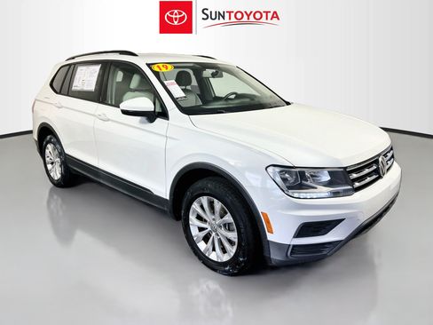 Used 2019 Volkswagen Tiguan S w/ 3rd Row Seat Package AWD/4WD image 1