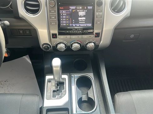 Used 2014 Toyota Tundra SR5 image 27