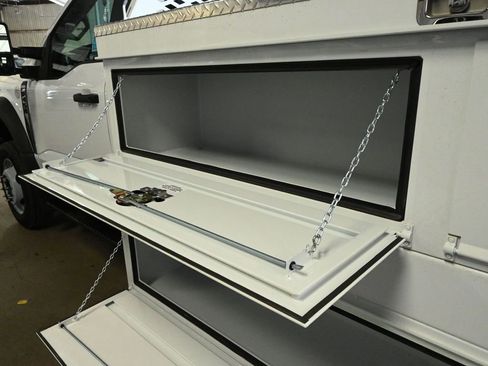 New 2025 Ford F450 XL w/ XL Chrome Package image 20