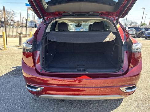 Used 2023 Buick Envision Avenir image 29