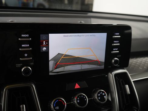 Used 2022 Kia Sorento LX image 21