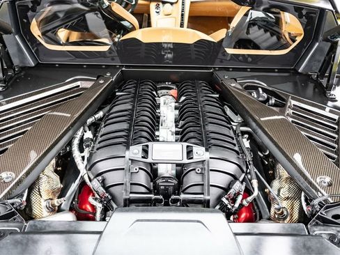 Used 2023 Chevrolet Corvette Z06 w/ Z07 Performance Package RWD image 32