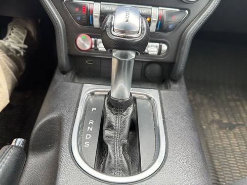 Used 2020 Ford Mustang GT Premium RWD image 41