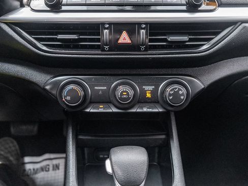 Used 2024 Kia Forte LXS w/ LXS Technology Package FWD image 26