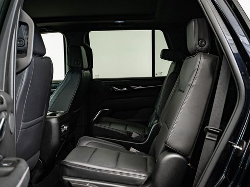 Used 2023 GMC Yukon Denali w/ LPO, Floor Liner Package image 46