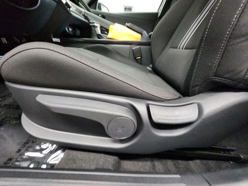 New 2026 Hyundai Elantra Sport FWD image 10