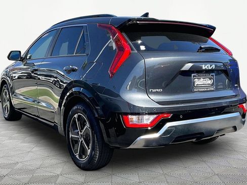 Used 2023 Kia Niro FWD image 7