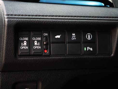 Used 2023 Honda Odyssey Touring image 40