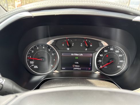 Used 2023 Chevrolet Blazer LT AWD/4WD image 19