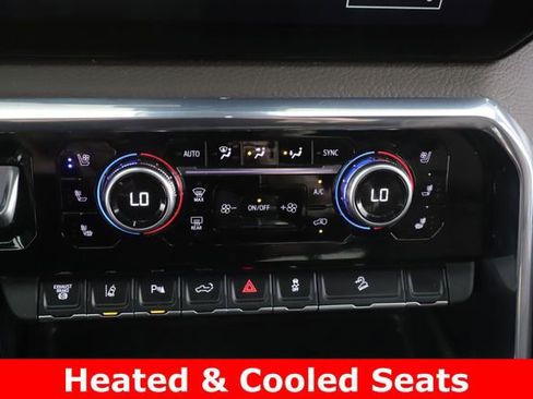 Used 2025 GMC Sierra 2500 Denali w/ Denali Reserve Package AWD/4WD image 4