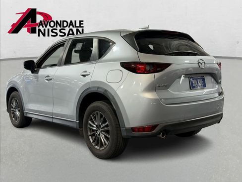 Used 2019 MAZDA CX-5 Touring image 3