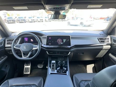 Used 2024 Volkswagen Atlas Cross Sport SEL Premium R-Line image 13