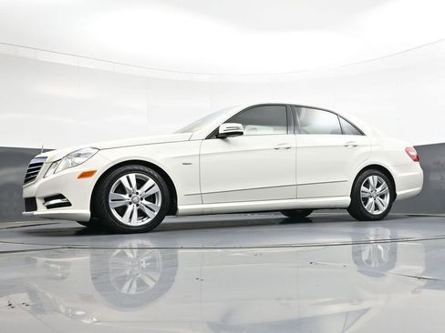 Used 2012 Mercedes-Benz E 350 BlueTEC Sedan image 36