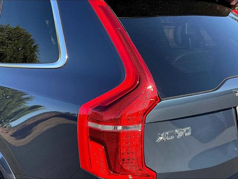 Used 2023 Volvo XC90 T8 Core image 33