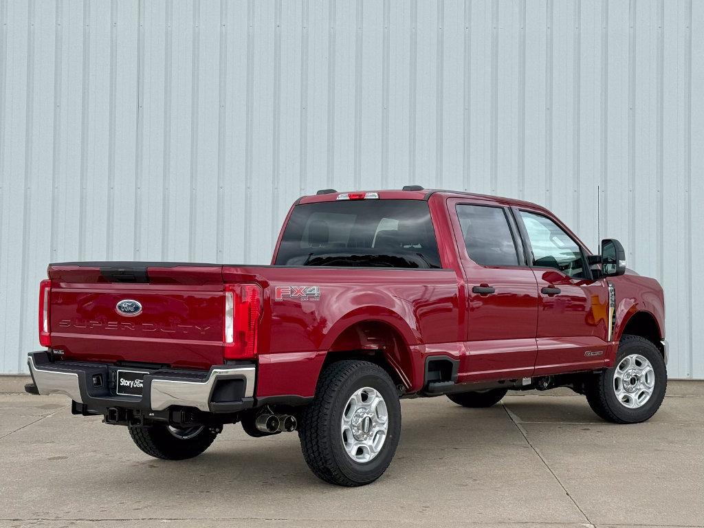 New 2026 Ford F250 XLT w/ FX4 Off-Road Package AWD/4WD image 6