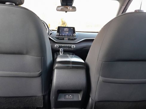 Used 2021 Nissan Altima 2.5 SV w/ SV Premium Package image 29