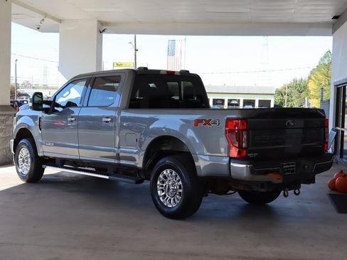 Used 2022 Ford F250 Lariat w/ Lariat Ultimate Package image 3