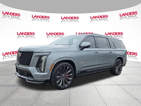 Used 2026 Cadillac Escalade ESV V AWD/4WD image 7