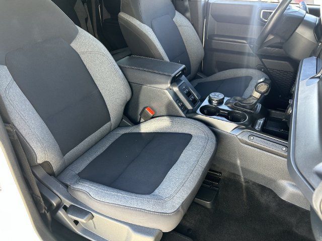 Used 2025 Ford Bronco Big Bend AWD/4WD image 11