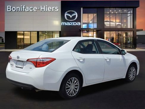 Used 2015 Toyota Corolla LE FWD image 4