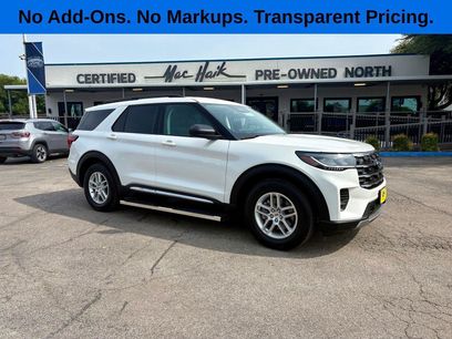 Used 2025 Ford Explorer Active