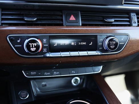 Used 2022 Audi A5 2.0T Premium Plus w/ Premium Plus image 32