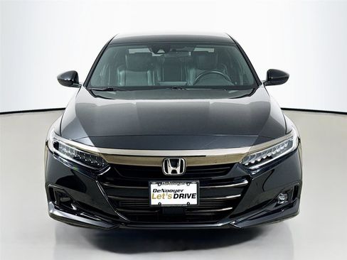 Used 2022 Honda Accord Sport image 3