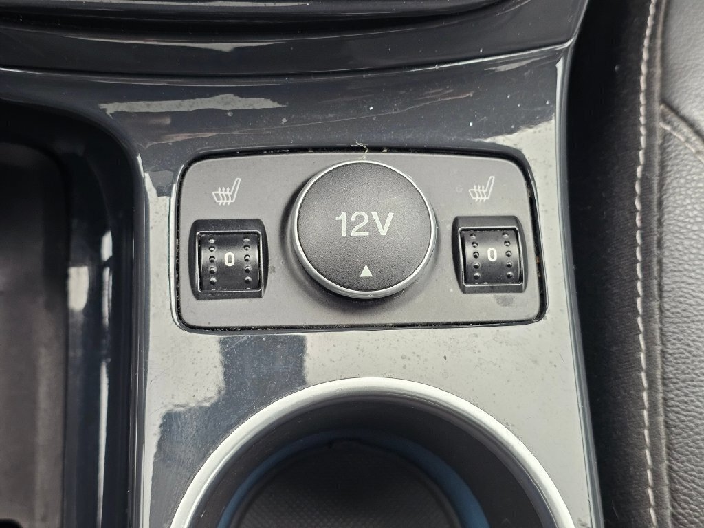 Used 2013 Ford Escape Titanium w/ Parking Technology Pkg AWD/4WD image 33